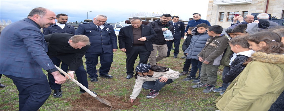  Bulanık'ta  Polis Teşkilatı’nın 181. Yıl Dönümü Coşkuyla Kutlanıyor.