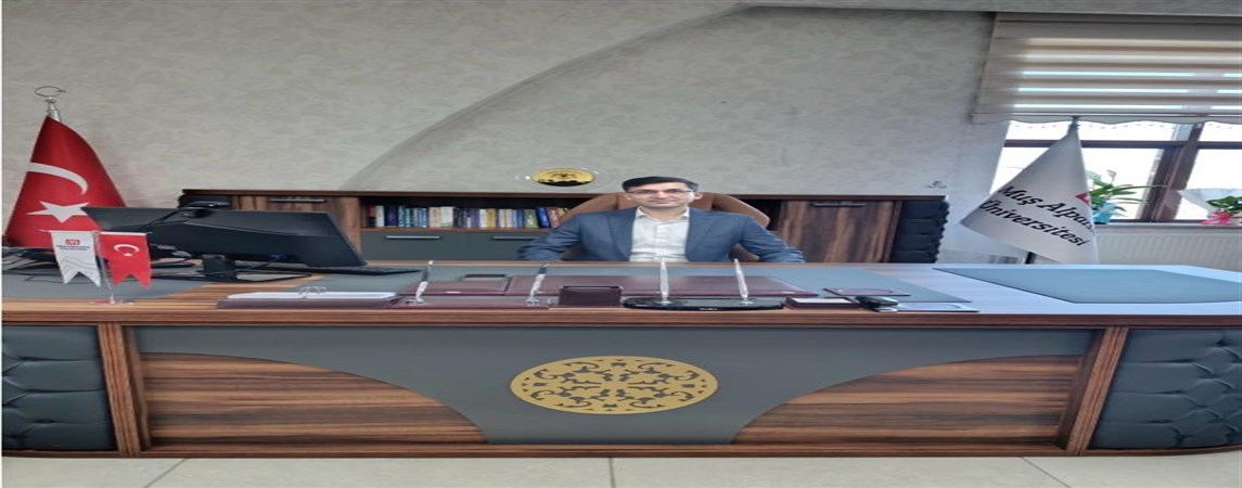 İLAHİYAT FAKÜLTESİ DEKANLIĞINA ATAMA YAPILDI